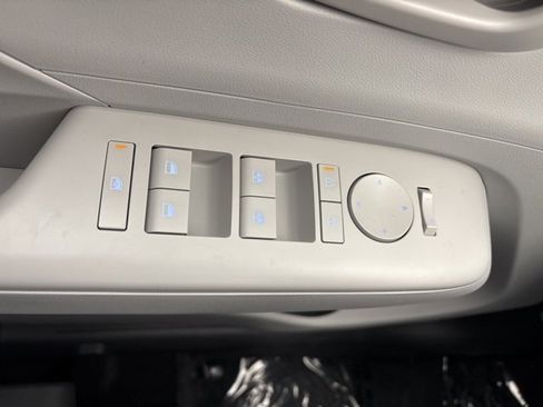 Used 2026 Hyundai Kona SEL Sport image 13