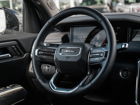 New 2026 GMC Acadia Elevation w/ Elevation Premium Package AWD/4WD image 16