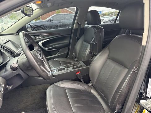 Used 2017 Buick Regal Premium w/ Driver Confidence Package #1 AWD/4WD image 10