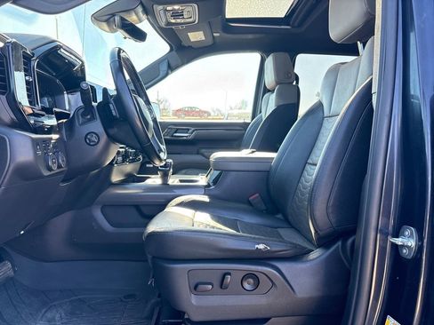 Used 2023 Chevrolet Silverado 1500 ZR2 w/ Technology Package image 22