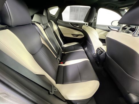 Used 2024 Lexus NX 350h AWD image 27