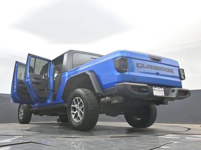 Used 2024 Jeep Gladiator Sport AWD/4WD image 51