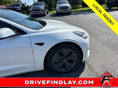 Used 2022 Tesla Model 3 Long Range AWD/4WD image 5