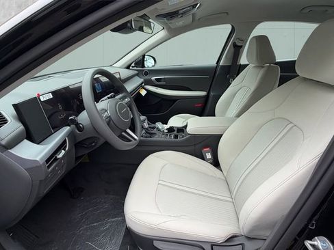 New 2026 Hyundai Sonata SE FWD image 3
