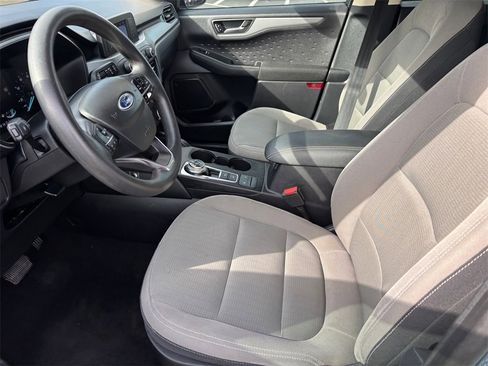 Used 2020 Ford Escape S image 9