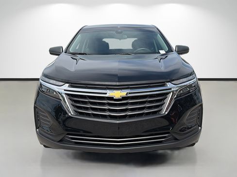 Used 2024 Chevrolet Equinox LS w/ LS Convenience Package FWD image 8
