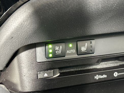 Used 2022 Lexus ES 350 F Sport image 19