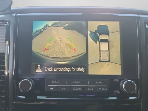 Used 2023 Nissan Titan PRO-4X w/ Pro-4x Convenience Package image 31