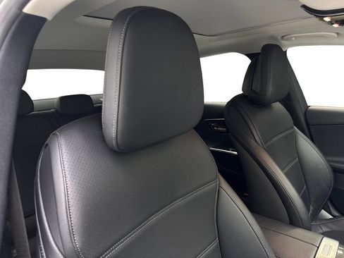 Used 2022 Mercedes-Benz C 300 4MATIC Sedan image 44