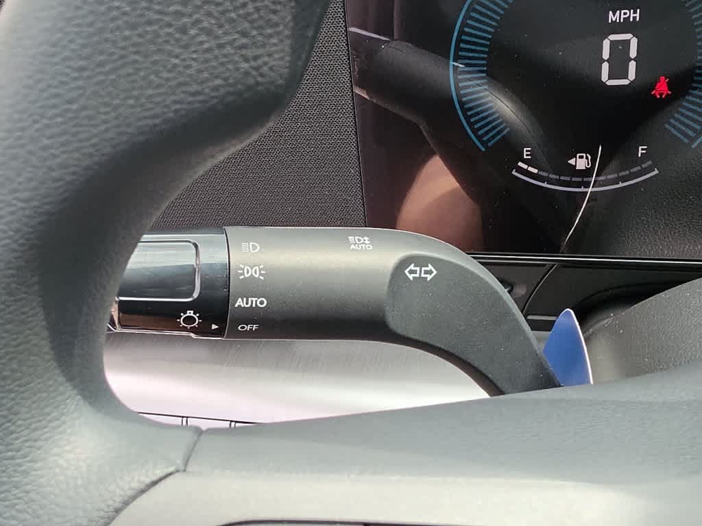 New 2027 Hyundai Kona SE FWD image 27