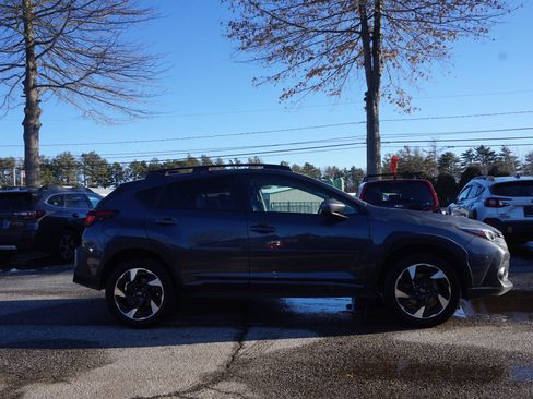 Used 2024 Subaru Crosstrek 2.5i Limited image 4