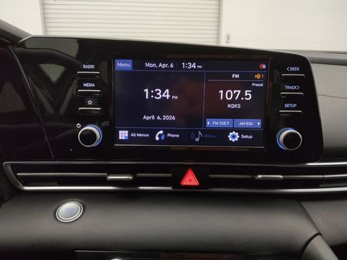 Used 2021 Hyundai Elantra SEL w/ Convenience + Premium Package FWD image 25