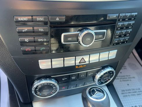 Used 2012 Mercedes-Benz C 250 Sedan image 15