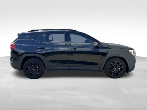 Used 2021 GMC Terrain SLE w/ Elevation Edition FWD image 5