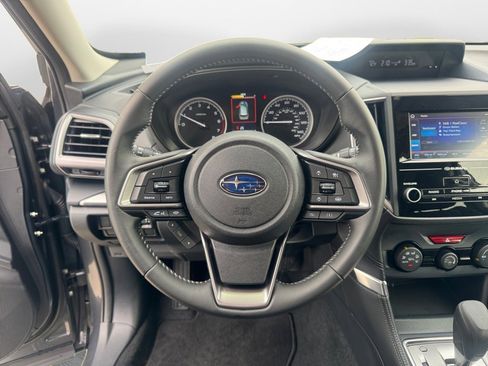 Used 2024 Subaru Forester Premium image 13
