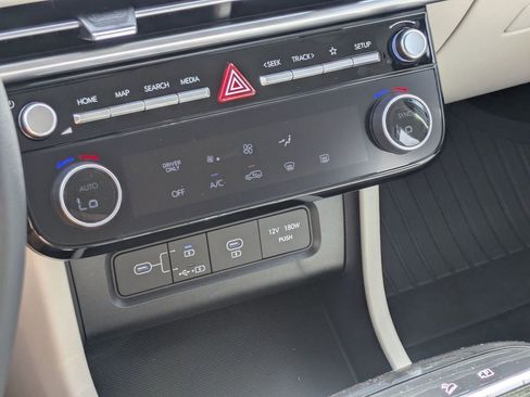 New 2026 Hyundai Tucson Blue SE AWD/4WD image 22