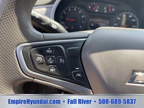 Used 2023 Chevrolet Malibu LT FWD image 30