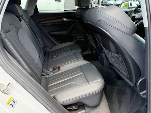 Used 2024 Audi Q5 2.0T Premium Plus AWD/4WD image 17