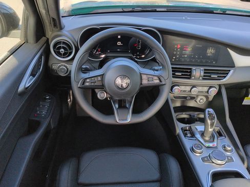 New 2026 Alfa Romeo Giulia w/ Driving Assist Package RWD image 14