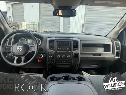 Used 2019 RAM 1500 Express AWD/4WD image 20