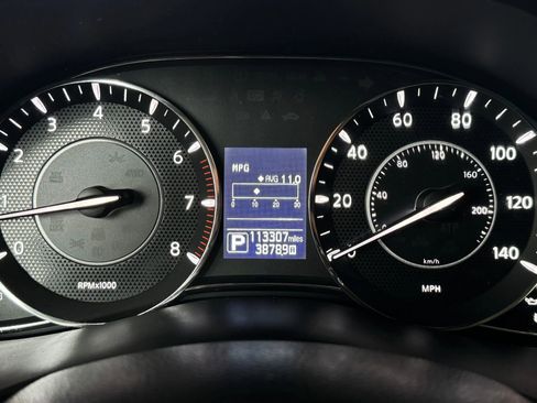 Used 2019 Nissan Armada Platinum w/ Captain's Chairs Package image 26