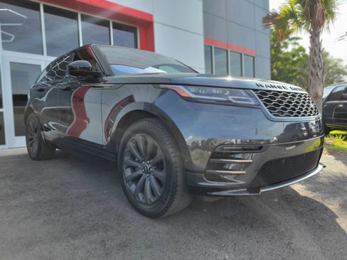 Used 2018 Land Rover Range Rover Velar R-Dynamic SE AWD/4WD image 3