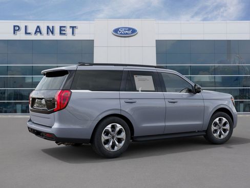 New 2027 Ford Expedition Active RWD image 7