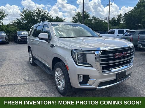 Used 2021 GMC Yukon SLT w/ SLT Premium Package RWD image 1