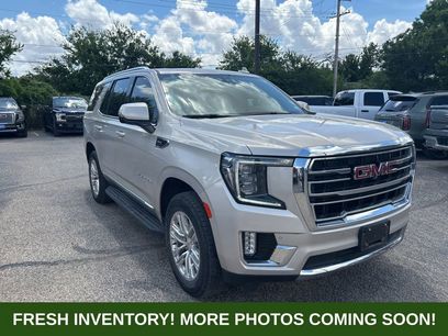 Used 2021 GMC Yukon SLT w/ SLT Premium Package