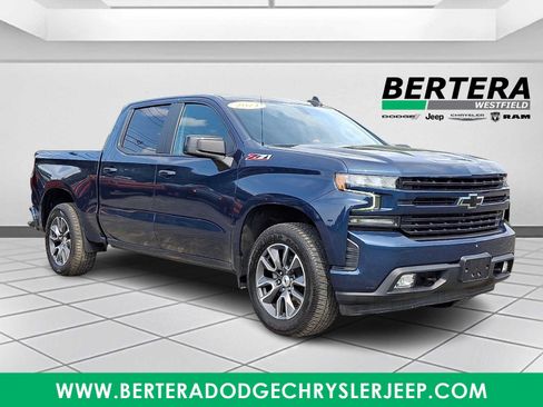 Used 2021 Chevrolet Silverado 1500 RST w/ Z71 Off-Road Package AWD/4WD image 1
