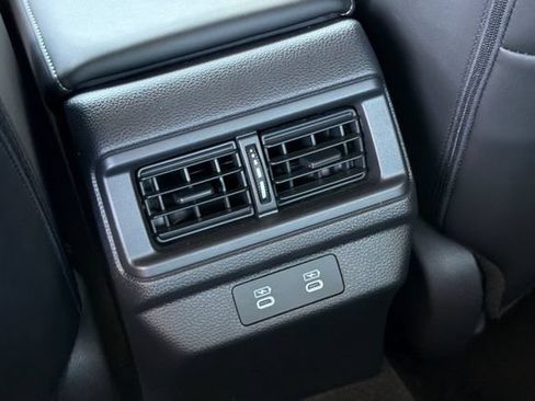 Used 2023 Honda Accord Touring image 16