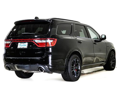 Used 2023 Dodge Durango R/T w/ Tow 'N Go Package AWD/4WD image 7