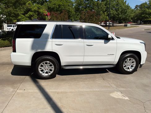 Used 2015 GMC Yukon SLE AWD/4WD image 14