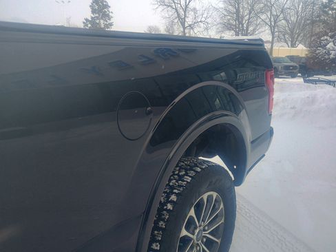 Used 2019 Ford F150 XLT w/ Equipment Group 302A Luxury image 7