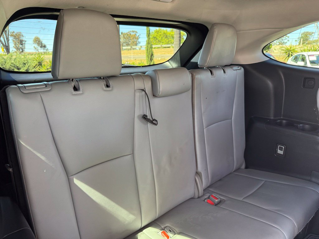 Used 2023 Toyota Highlander XLE FWD image 21