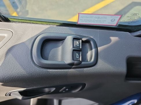 Used 2020 Ford Transit 350 XL image 25