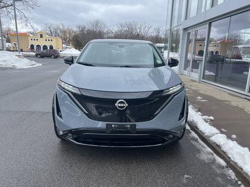 Used 2025 Nissan Ariya Platinum image 57