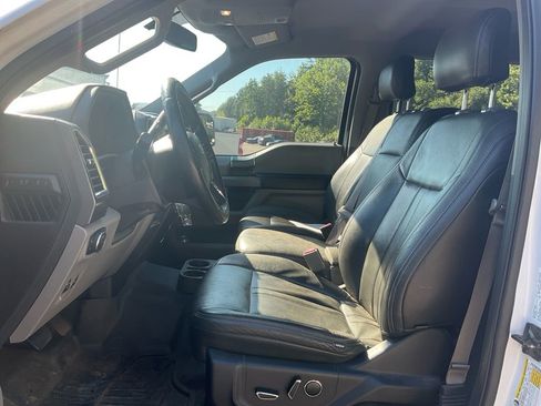 Used 2016 Ford F150 XLT w/ Equipment Group 302A Luxury RWD image 16