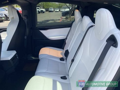 Used 2018 Tesla Model X 100D AWD/4WD image 16