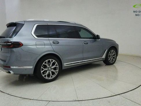 Used 2025 BMW X7 xDrive40i AWD/4WD image 75