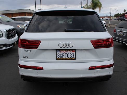 Used 2019 Audi Q7 3.0T Prestige w/ Prestige Package AWD/4WD image 6