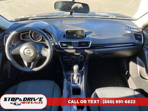 Used 2015 MAZDA MAZDA3 i SV image 11