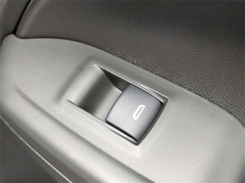 New 2026 Chevrolet TrailBlazer LT w/ Convenience Package image 32