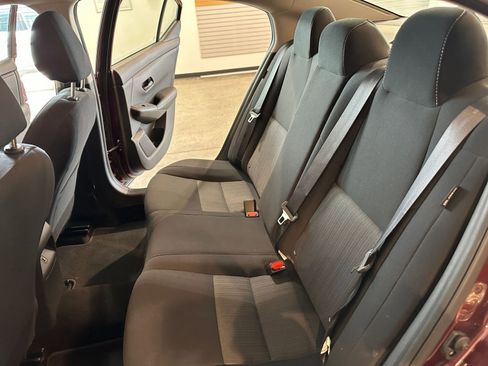 Used 2025 Nissan Sentra SV FWD image 38