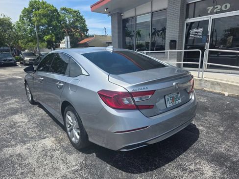 Used 2019 Honda Accord LX image 6