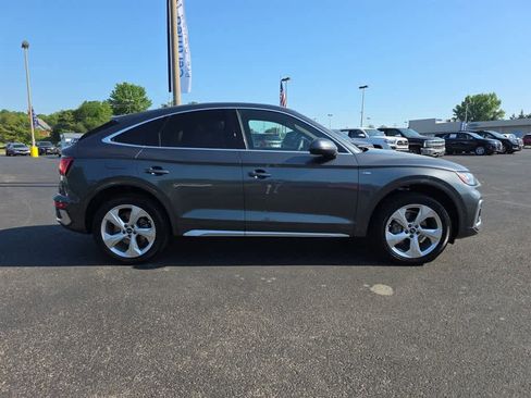 Used 2021 Audi Q5 Prestige AWD/4WD image 2