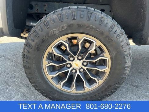 Used 2020 Chevrolet Colorado ZR2 AWD/4WD image 8