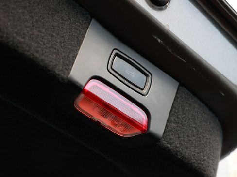 Used 2014 Porsche Cayenne Platinum Edition image 55