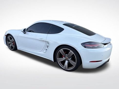 Used 2021 Porsche 718 Cayman S RWD image 5