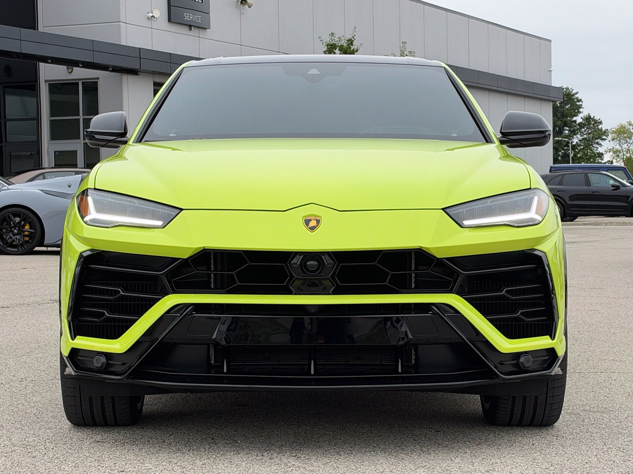 Used 2022 Lamborghini Urus AWD/4WD image 7